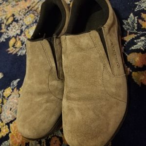 Merrell youth 6M tan leather slip-ons